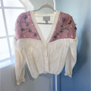 Vintage Cream with Pink Purple Floral Knit Sweater Cardigan Fringe thumbnail 7
