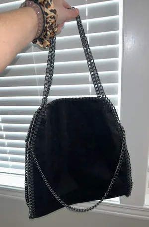 Brand new gorgeous black vegan leather oversized handbag! thumbnail 7