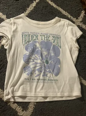 Hollister Top Crop thumbnail 1