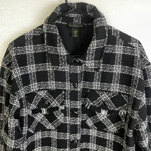 House of Harlow Shacket Womens Medium Black Button Up Tweed White Check Heavy thumbnail 3