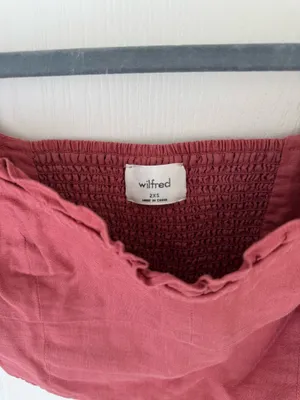 Aritzia Wilfred Wander Linen Blouse in Warm Sienna Red thumbnail 4
