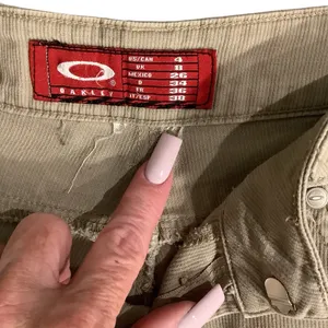 Oakley Women's Cargo Shorts in Tan thumbnail 4