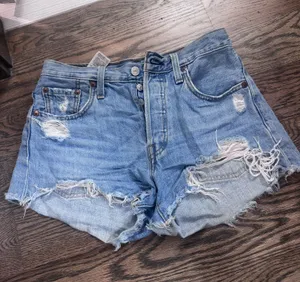Levi’s 501 Shorts thumbnail 1