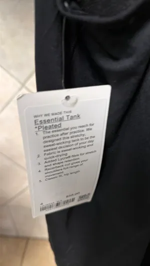 NWT Lululemon sheer black tank size 4 thumbnail 11