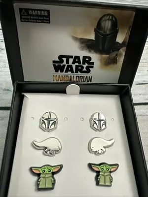 Disney Star Wars The Mandalorian Helmet, Grogu, Blurrg 3 Pair Earring Set NEW thumbnail 5