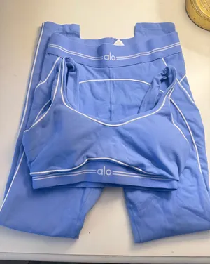 Alo Yoga Workout Set Blue thumbnail 1