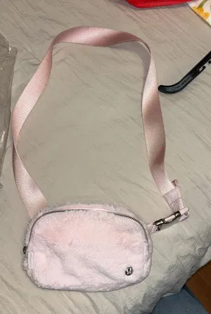 Pink Fleece Lululemon Everywhere Belt Bag thumbnail 1