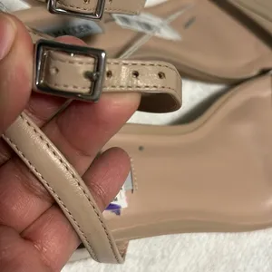 Steve Madden Women's Tan Block Heel Sandals thumbnail 6