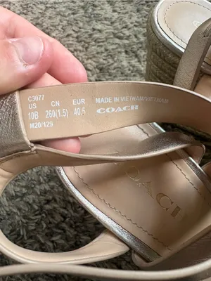 Coach Isabela Leather Wedge Sandals size 10B thumbnail 2