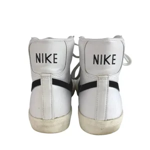 Nike Blazer Mid '77 White Black Mid Top Lace Up Athletic Sneakers Shoes Size 7 thumbnail 3