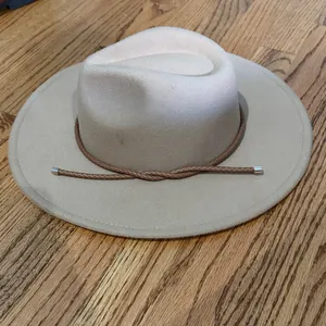 Elegant Beige Fedora with Brown Band Tan thumbnail 2