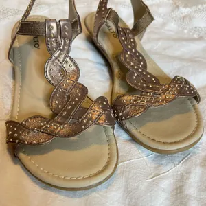 Rialto Gemma Low Wedge Slingback Sandals Bronze Gold Balls NO SIZE Approx 7-7.5 thumbnail 2