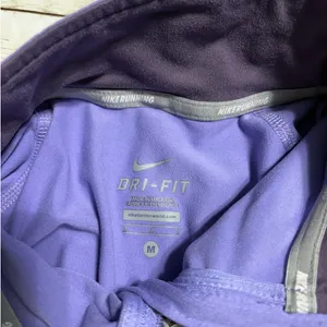 Nike Dri-FIT 1/4 Zip Running Top Women's Size Medium Purple Pullover Athleisure thumbnail 4
