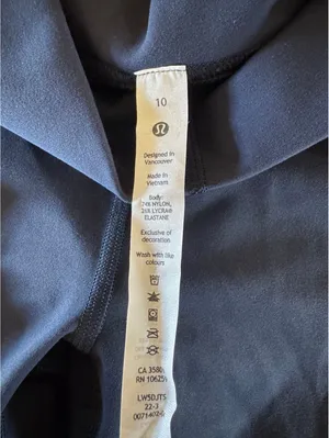 Lululemon Instill High Rise 25” True Navy Size 10 NWT thumbnail 6