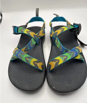 Chaco z/1‎ series sandals single strap design multicolor zigzag pattern Size 6 thumbnail 1