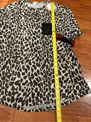 Sunshine and Rodeos Leopard Print Women's Top with Black Sequin Pocket. NWT SZ L thumbnail 5