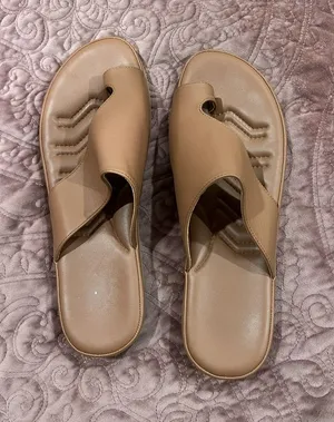 Women’s Slide Sandals in Tan - Comfortable Everyday Slip-Ons thumbnail 1