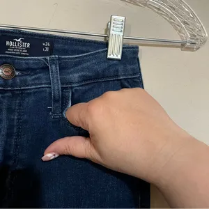 Hollister High Rise Flare Raw Hem Denim Jeans‎ thumbnail 5