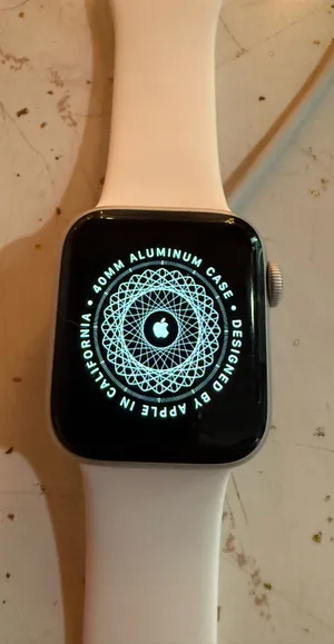 Apple Watch Series 5 40mm thumbnail 1
