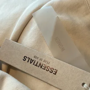 NWT FEAR OF GOD‎ ESSENTIALS Cotton-Blend Running Shorts thumbnail 7