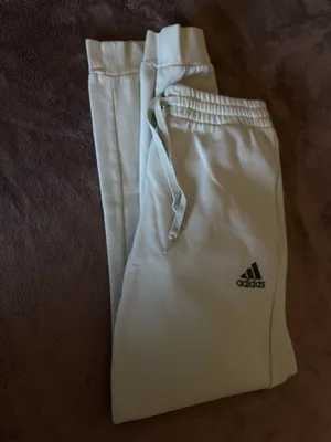 Adidas Men’s Medium Athletic Sweatpants Embroidered Logo thumbnail 5