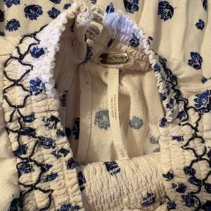 Free People Flowers in Her Hair Tunic Blue Floral Smocked Long Sleeve Top Small thumbnail 4