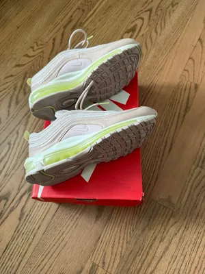 Nike Women’s Air Max 97 Barely Rose thumbnail 5