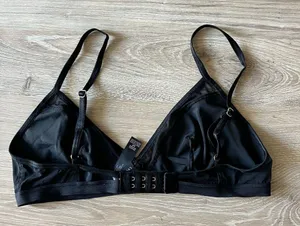 Victoria’s Secret Bralette thumbnail 4
