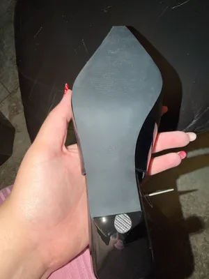 Heels Black Size 9 thumbnail 4