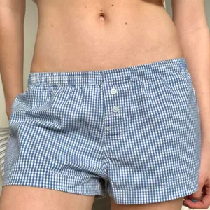 Brandy Melville blue and white shorts thumbnail 1