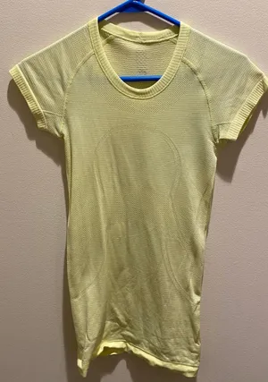 Lululemon Swiftly Tech thumbnail 1