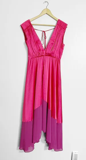 Amur Amelia Formal Occasion Pleated Midi Dress thumbnail 5