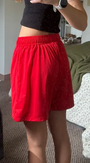 Wisconsin Shorts Red Size M thumbnail 2