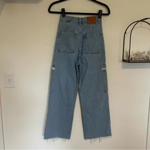 Levi’s High Loose Premium Wide‎ Leg Cargo Utility Style Zipper Pocket Jeans 23 thumbnail 2