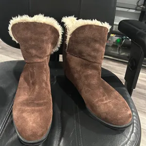 Ellen Tracy Brown Suede Boots with Faux Fur Trim thumbnail 7