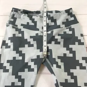 Alo Yoga Women Geometric Pattern Active Leggings XS thumbnail 3