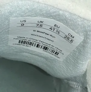 Lululemon shoes thumbnail 5