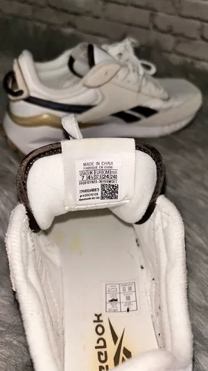 Reebok Sneakers thumbnail 5