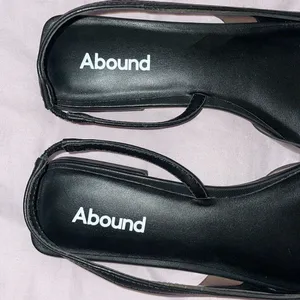 Abound Black Flat thumbnail 4