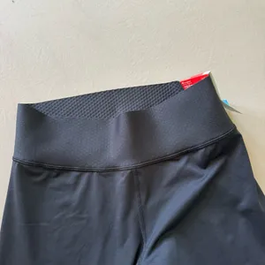 Vintage Champion Capri Tight Fit Athletic leggings thumbnail 4
