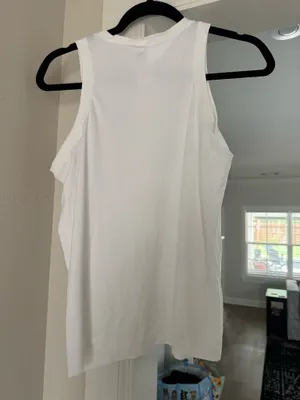 Women’s Gymshark Tank Top thumbnail 3