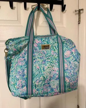 Lilly Pulitzer cooler bag thumbnail 1