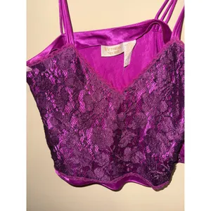 Victoria's Secret Vintage Gold Label Satin Lace Camisole Top Purple Medium Y2K thumbnail 2