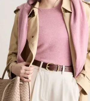 Quince Women’s Mongolian Cashmere Crew Neck Sweater XS Mauve Mist Soft Pink thumbnail 1