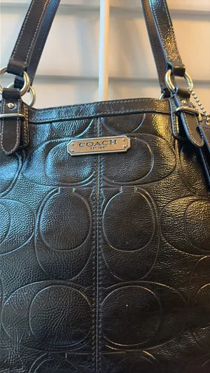 Coach Black Leather Signature Embossed Tote thumbnail 11