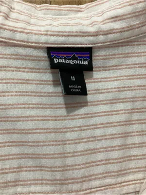 Patagonia Lightweight A/C Buttondown Shirt Size Medium thumbnail 4