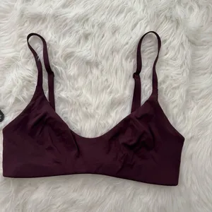 Nike Skims Matte Micro Scoop Sports Bra Currant Size Large thumbnail 5