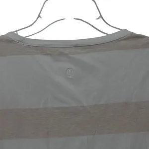 Lululemon Top Short Sleeve T-Shirt‎ Women's 8 ? Striped Round Neck Lightweight thumbnail 4