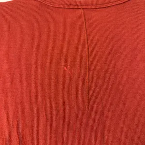 Lululemon Hold Tight Long Sleeve Shirt Size 4 Cayenne thumbnail 4