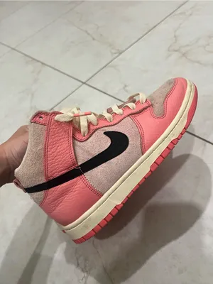 Nike Pack Pink Hoops Dunk High Sneakers Size 7.5 US thumbnail 4